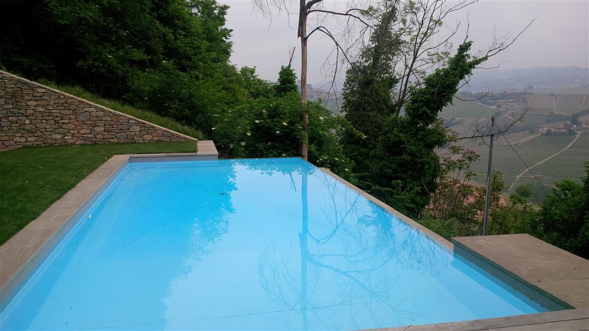 Pavimento e bordo per piscina in Pietra Gaia Naturale n°12