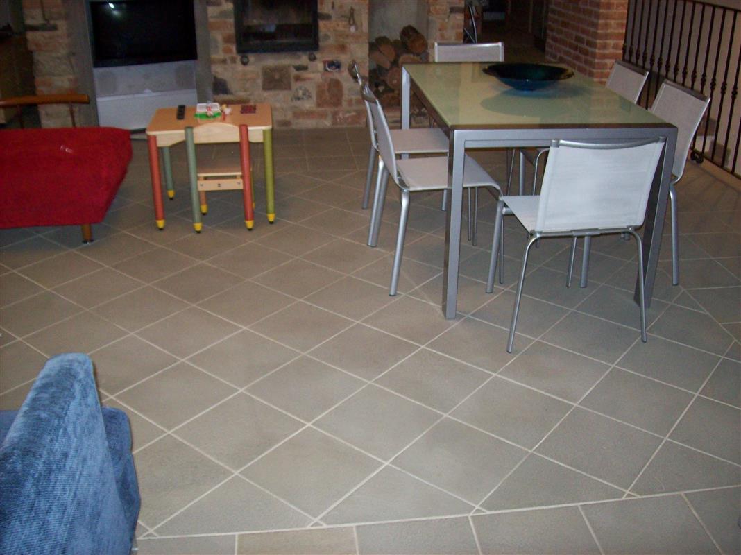 Internal floor in Natural Alpina’s stone n°36