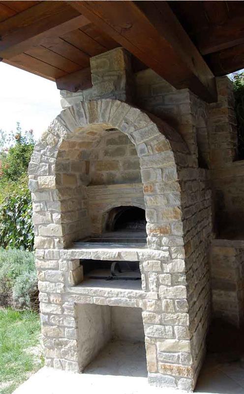 Outdoor Langa’s Stone oven n°5