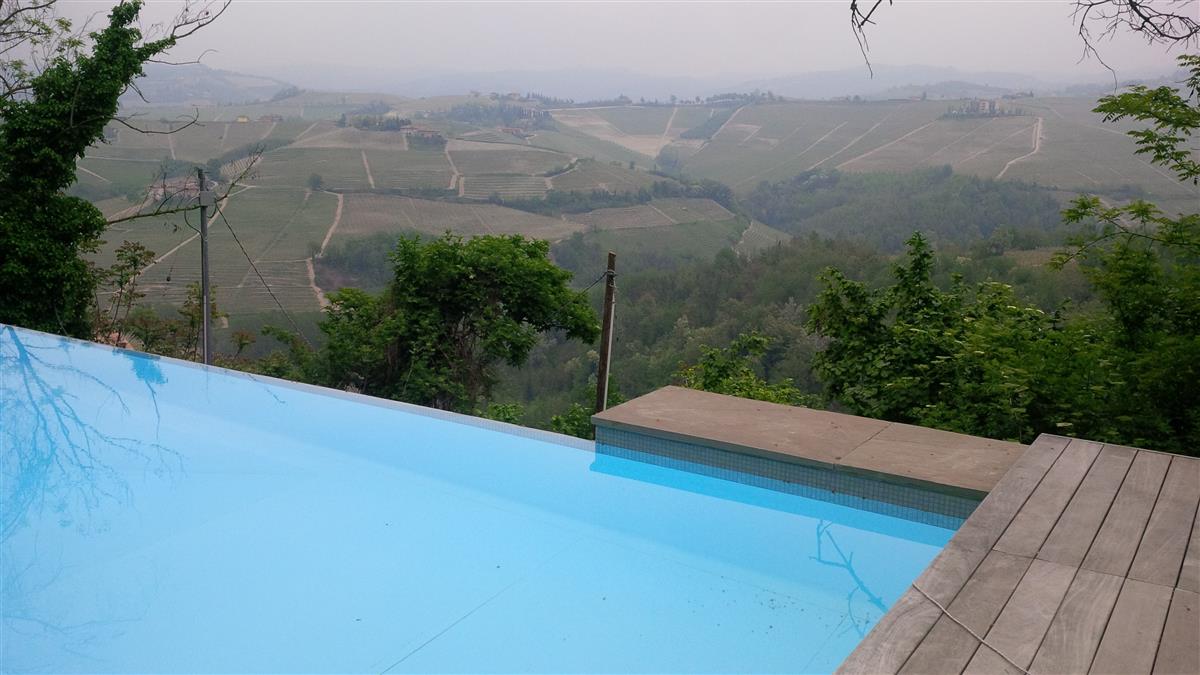Pavimento e bordo per piscina in Pietra Gaia Naturale n°9