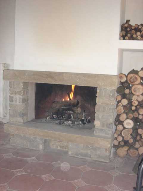Fireplace in Natural Langa’s Stone n°21