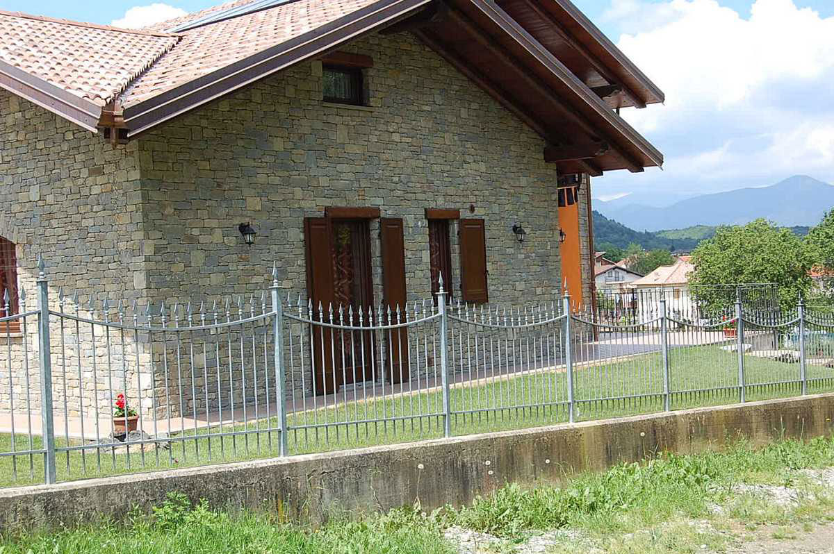 House in Natural Langa’s Stone n°47