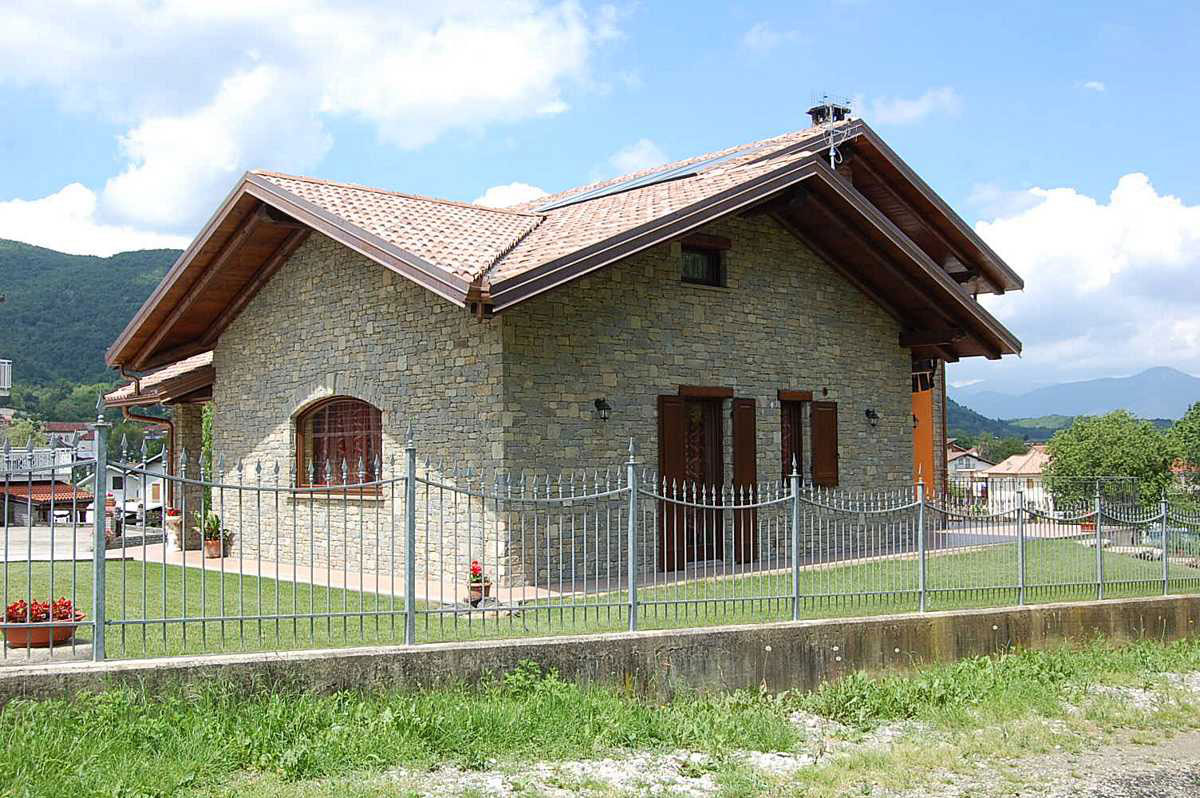 House in Natural Langa’s Stone n°48