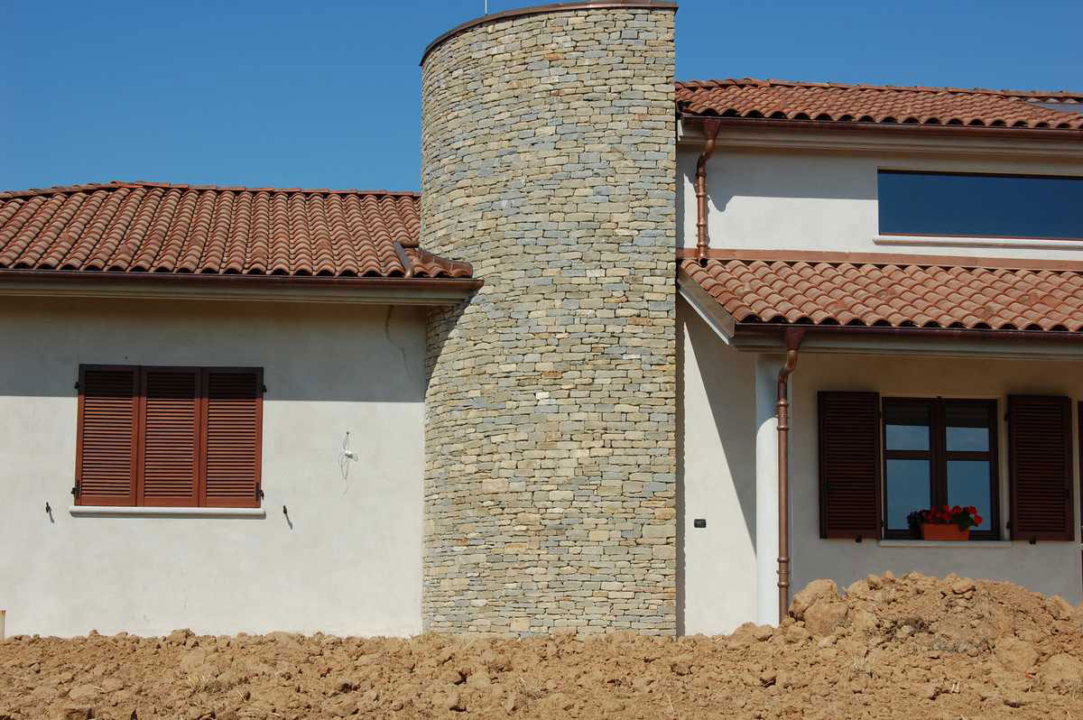 House in Natural Langa’s Stone n°88