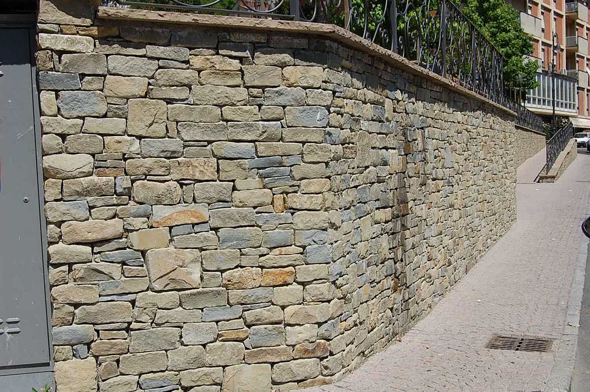 Wall in Natural Langa’s Stone n°28