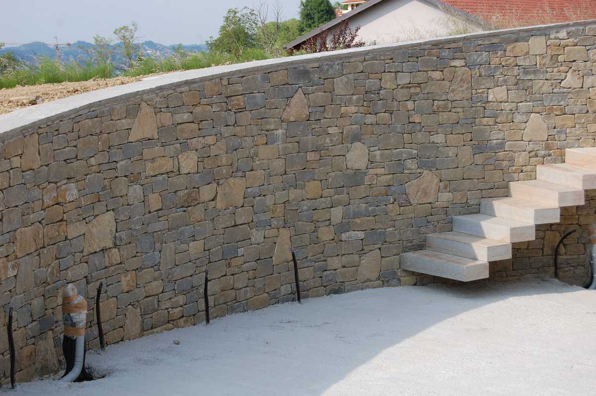 Wall in Natural Langa’s Stone n°48