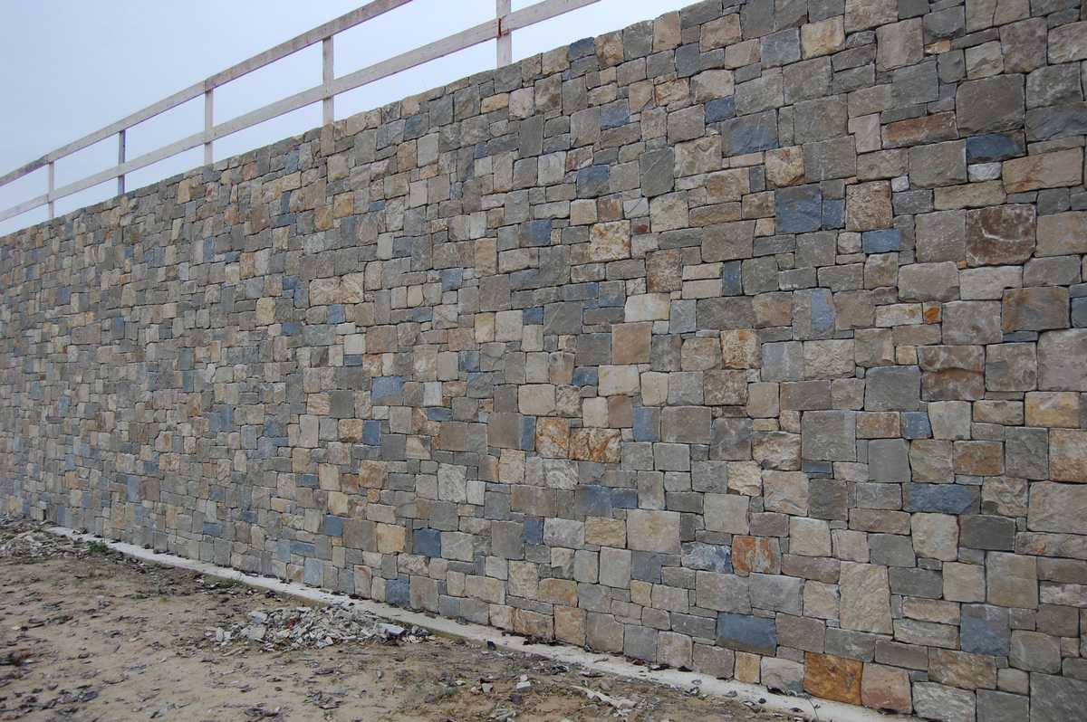 Wall in Natural Langa’s Stone n°55