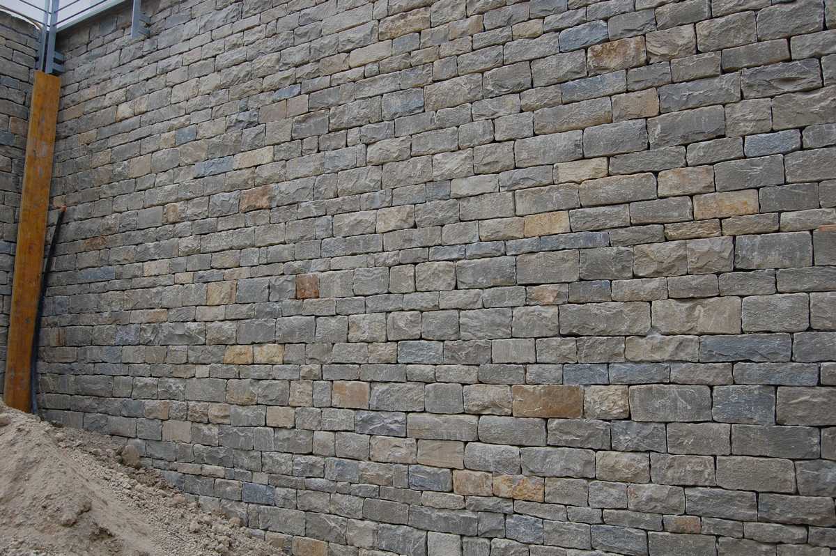 Wall in Natural Langa’s Stone n°63