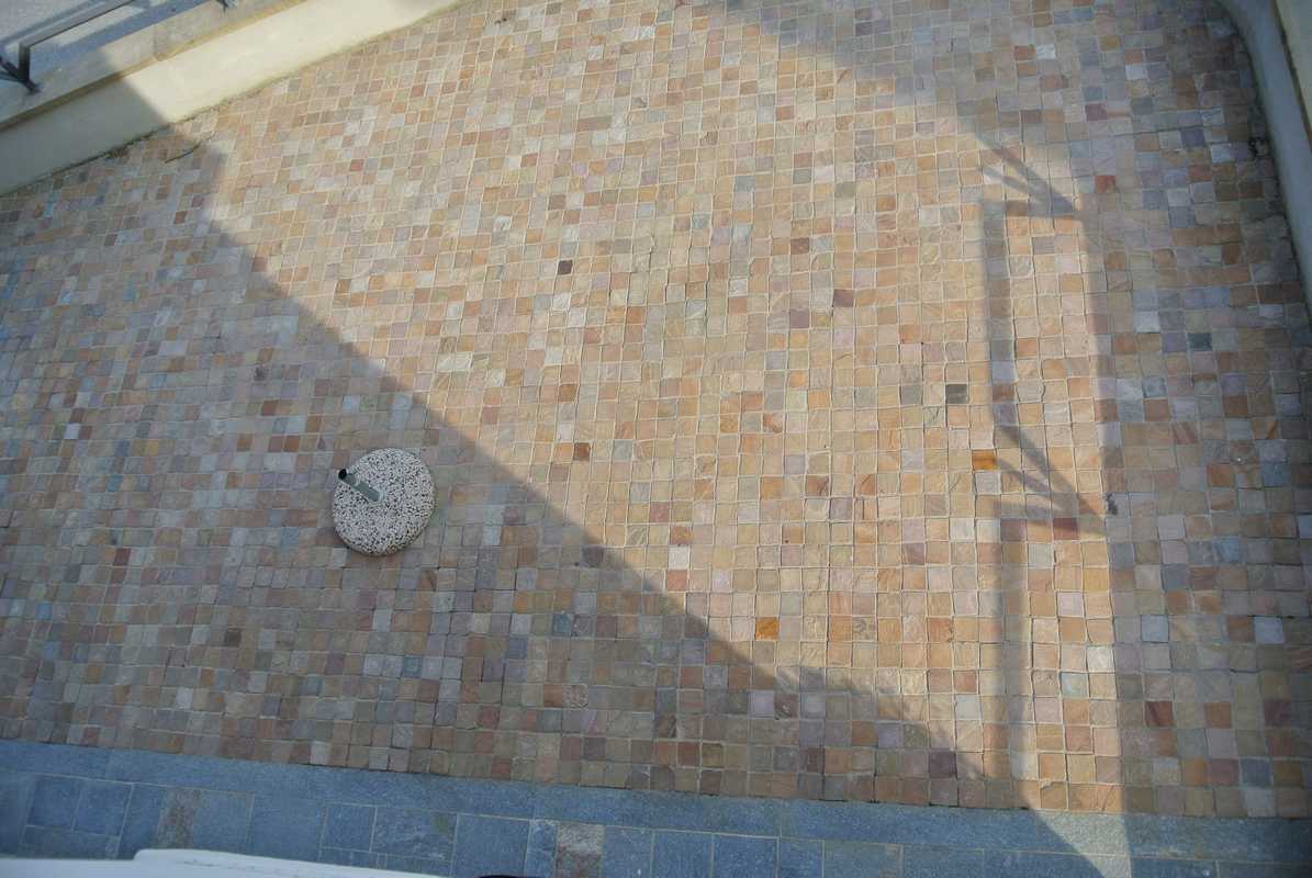 Cobbles paving in Gaia’s Natural Stone n°68