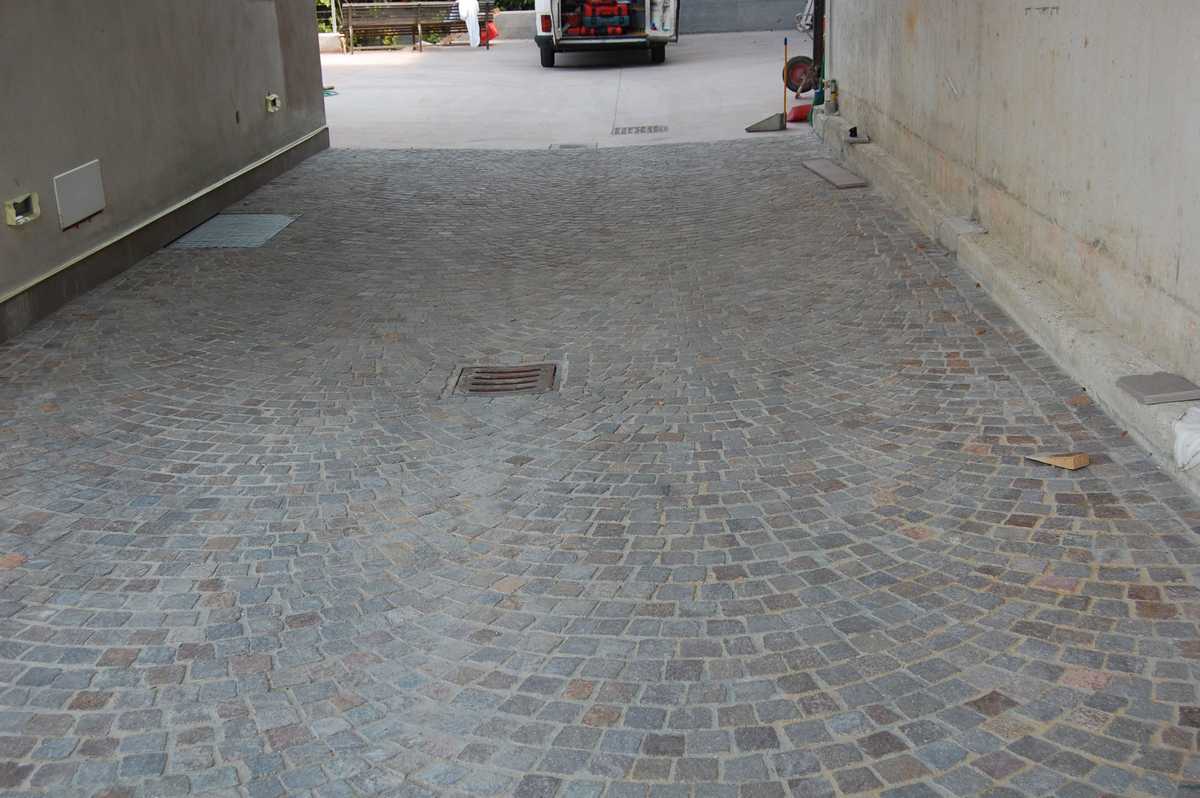 Cobbles paving in Langa’s Natural Stone n°21