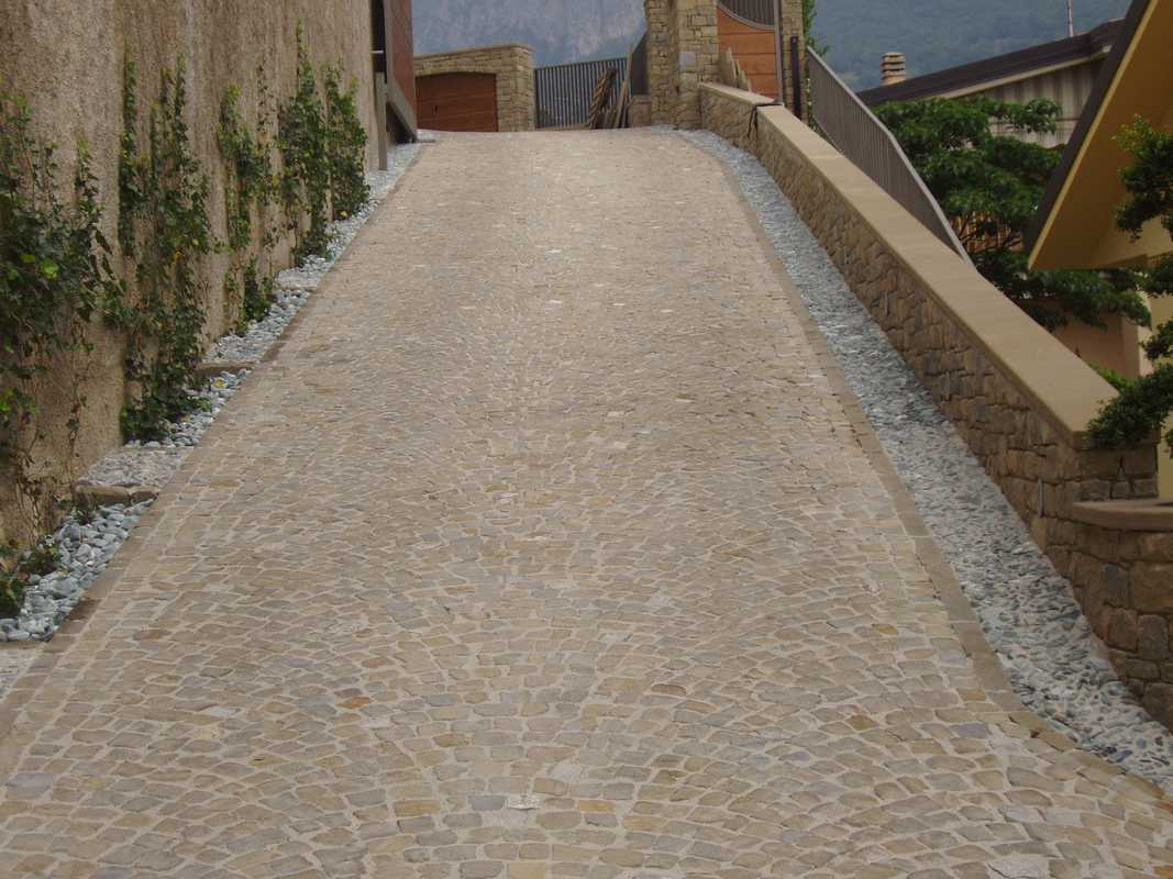 Cobbles paving in Langa’s Natural Stone n°48