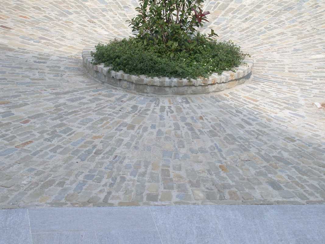 Block pavement named “sternìa” in Natural Langa’s Stone n°8