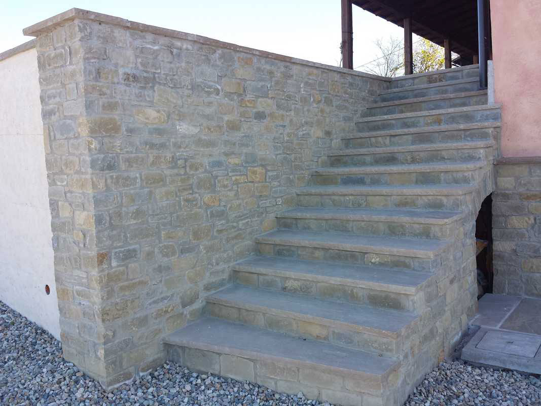 External stairs in Natural Langa’s Stone n°29