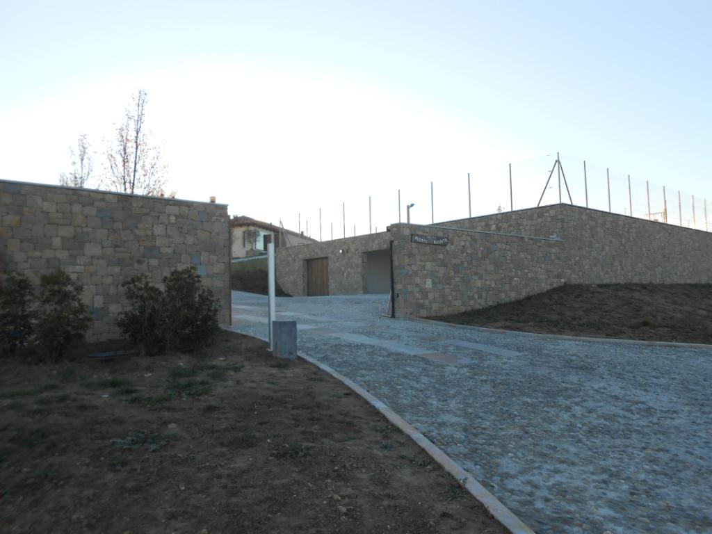 002 Muro in Pietra di Langa