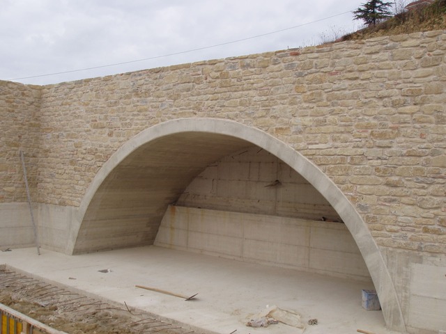 005 Muro in Pietra di Langa