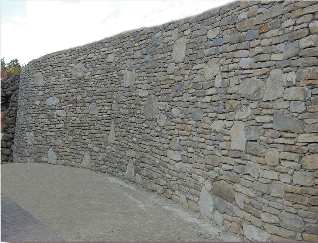 006 Muro in Pietra di Langa 02.jpg