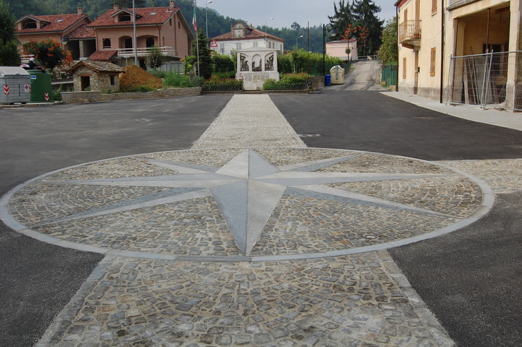 012 Decori e Elementi Particolari