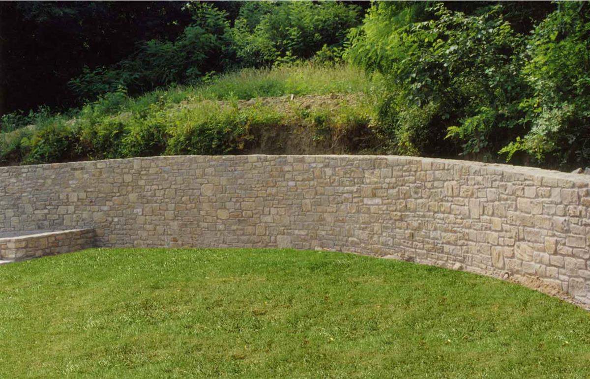 016 Muro in Pietra di Langa 03.jpg