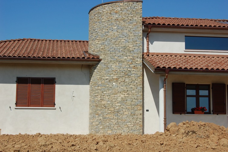 017 Casa in Pietra di Langa 03.jpg