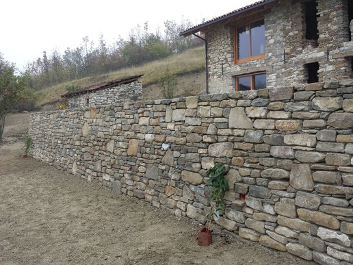 028 Muro in Pietra di Langa 03.jpg