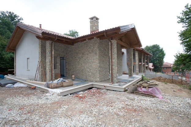 034 Casa in Pietra di Langa 03.jpg